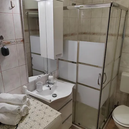 With Parking Space - 10429 プーラ