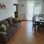 Apartment With Parking Space - 10429